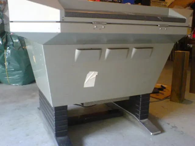 Picture of Table Pony 25 VH 6