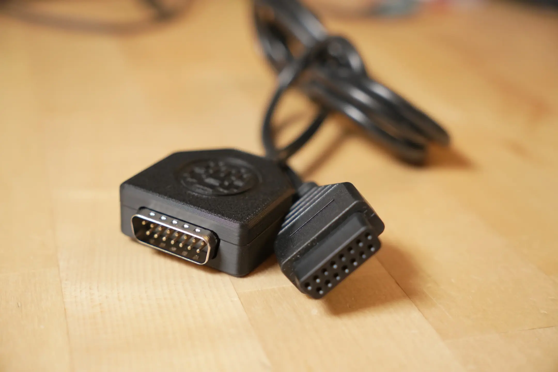 Picture of Retrofrog Neo Geo DB15 5ft Controller Extension Cable (2)
