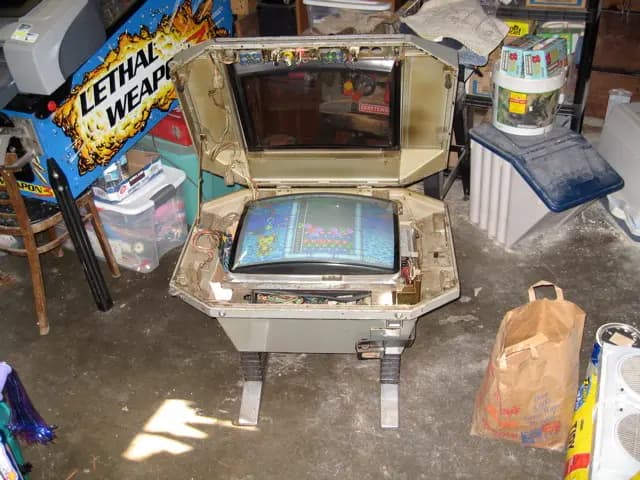 Picture of Table Pony 25 6