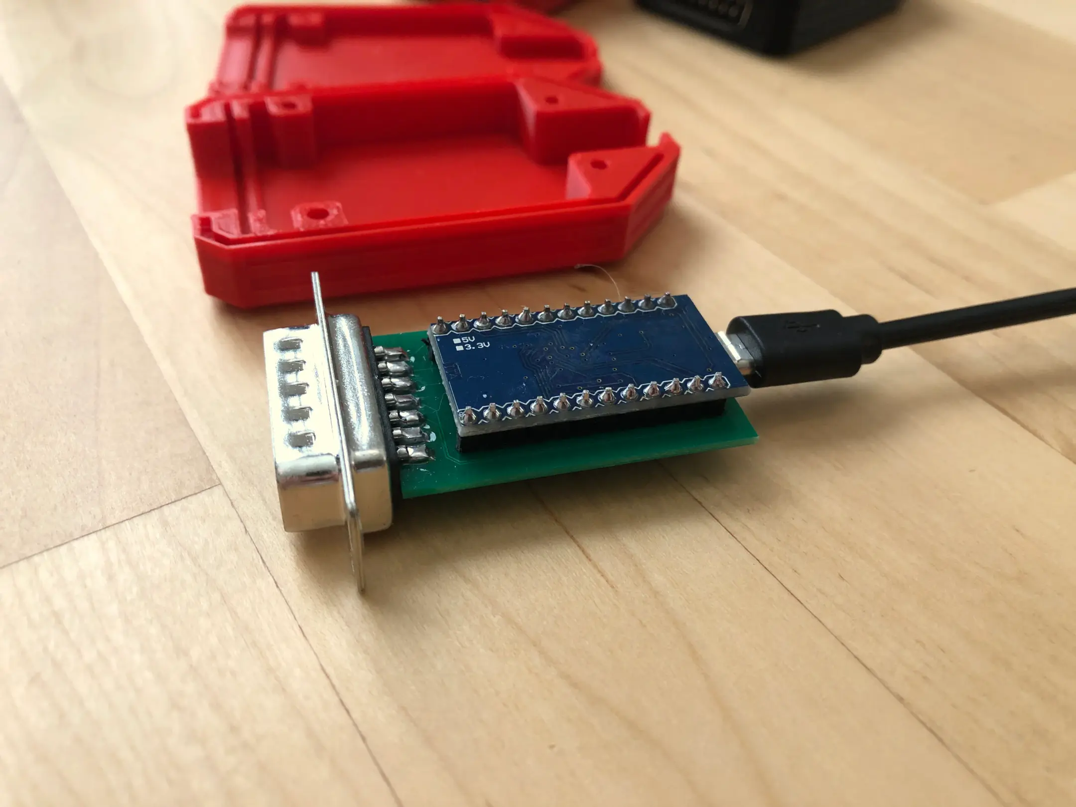 Picture of Neo2USB Ultra Low Latency Neo Geo controller adapter for MiSTer FPGA [Retrofrog] (2)