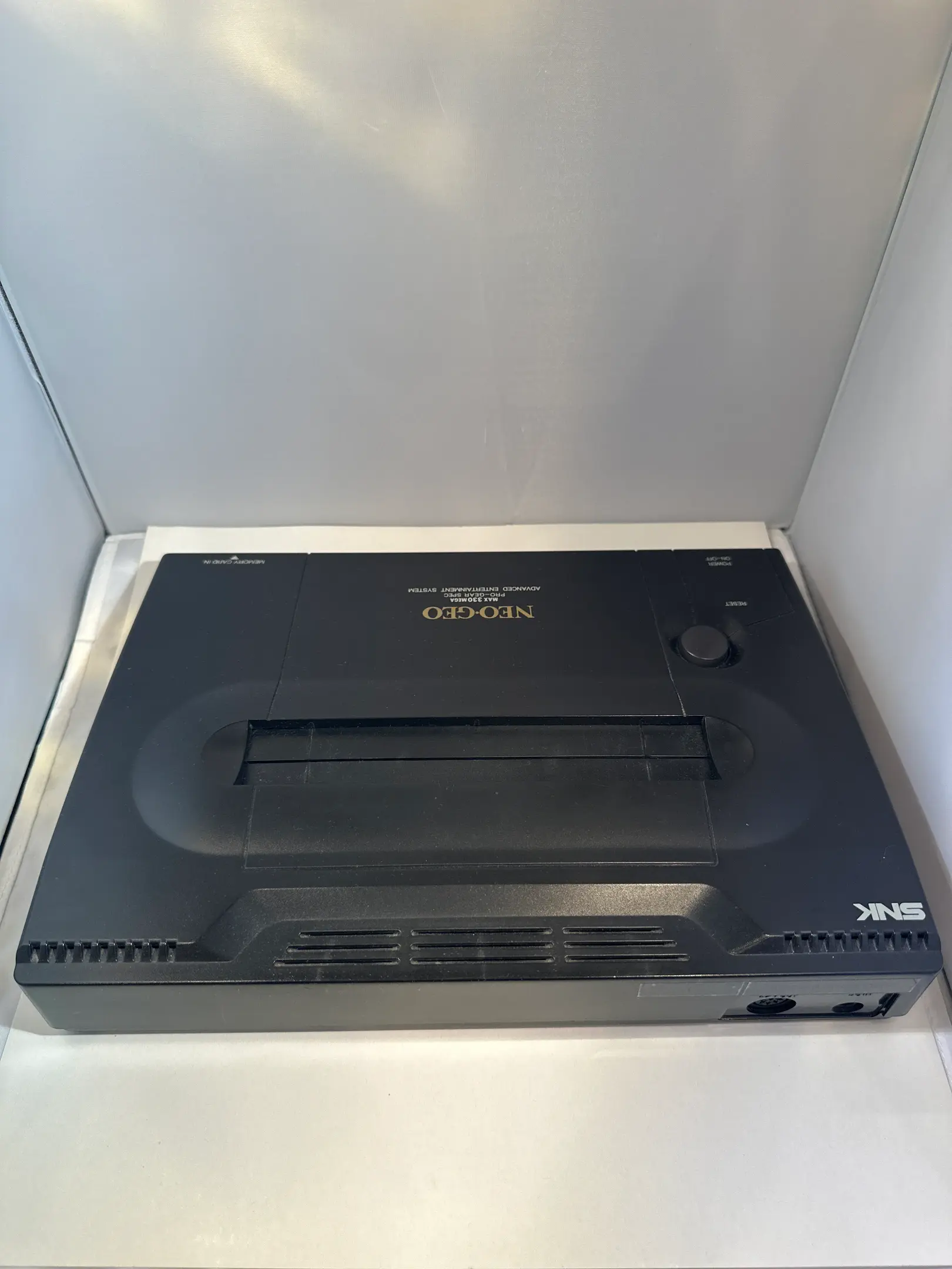 Picture of Neo Geo AES (3)