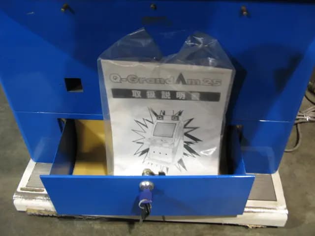 Picture of Q-GrandAm 25 12