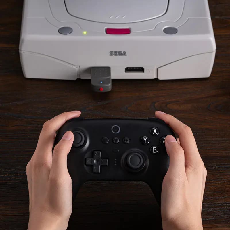 Picture of 8BitDo Retro Receiver for Saturn 9