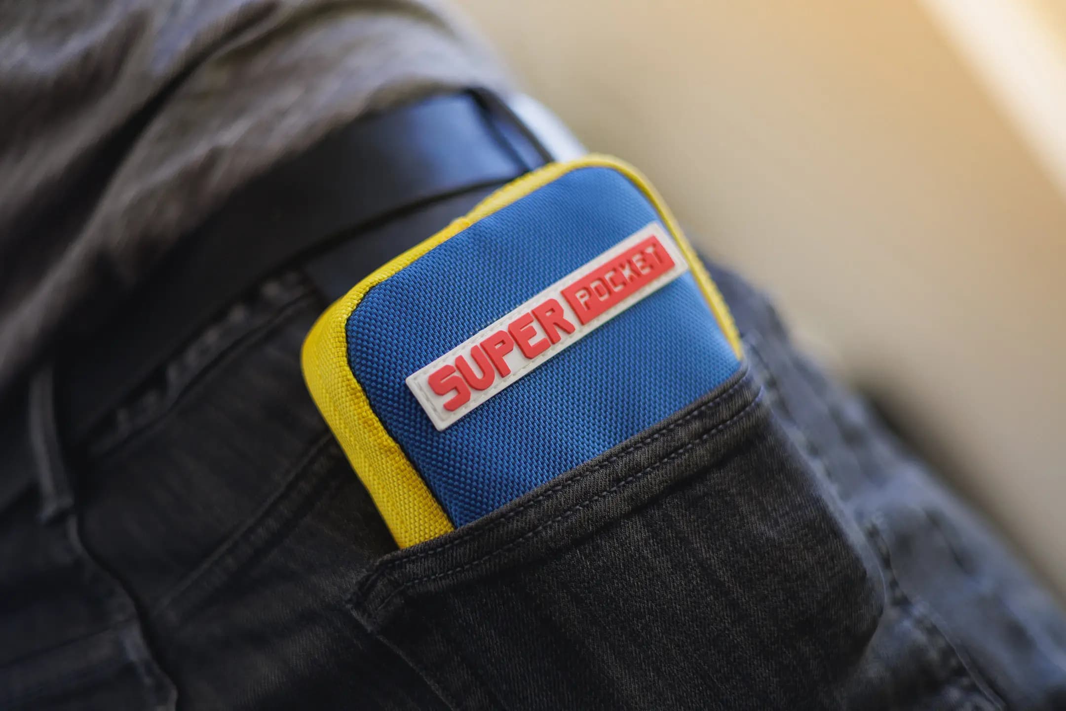 Picture of Super Pocket Case 4