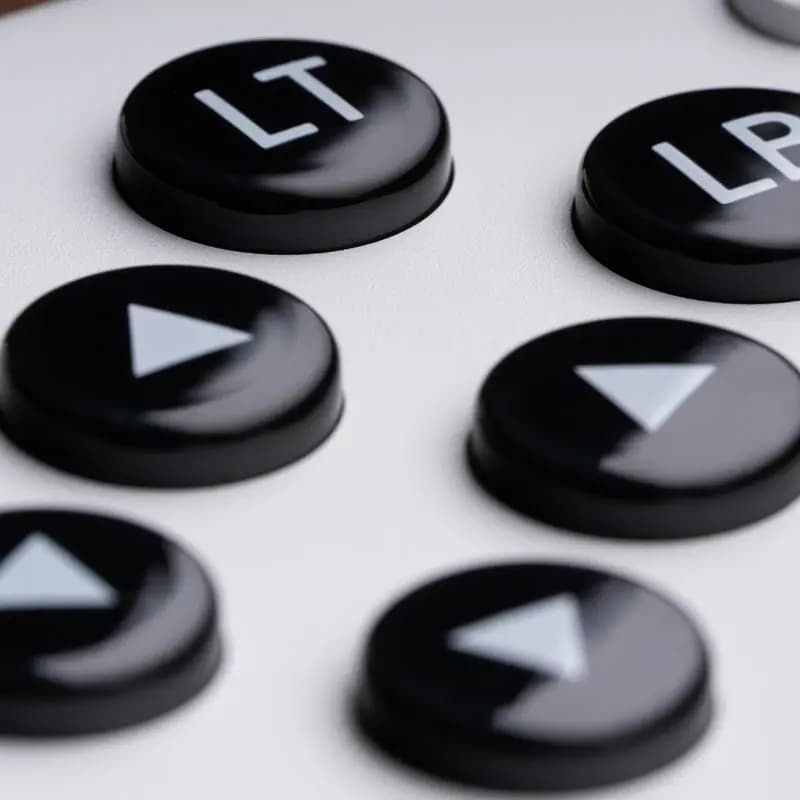 Picture of 8BitDo Lite SE 2.4G Wireless Controller for Xbox 8