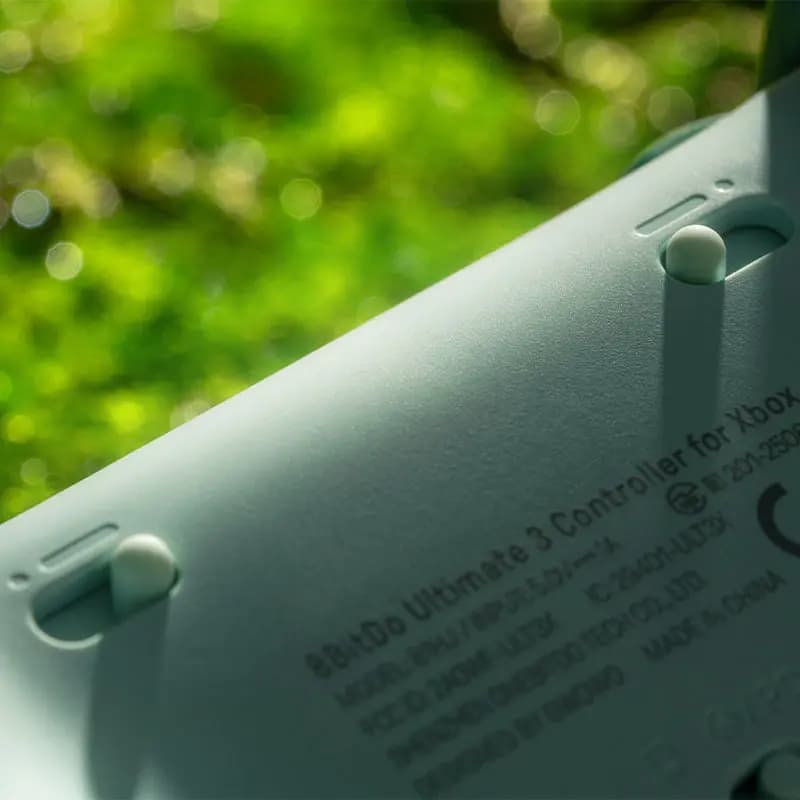 Picture of 8BitDo Ultimate 3 Controller for Xbox 7