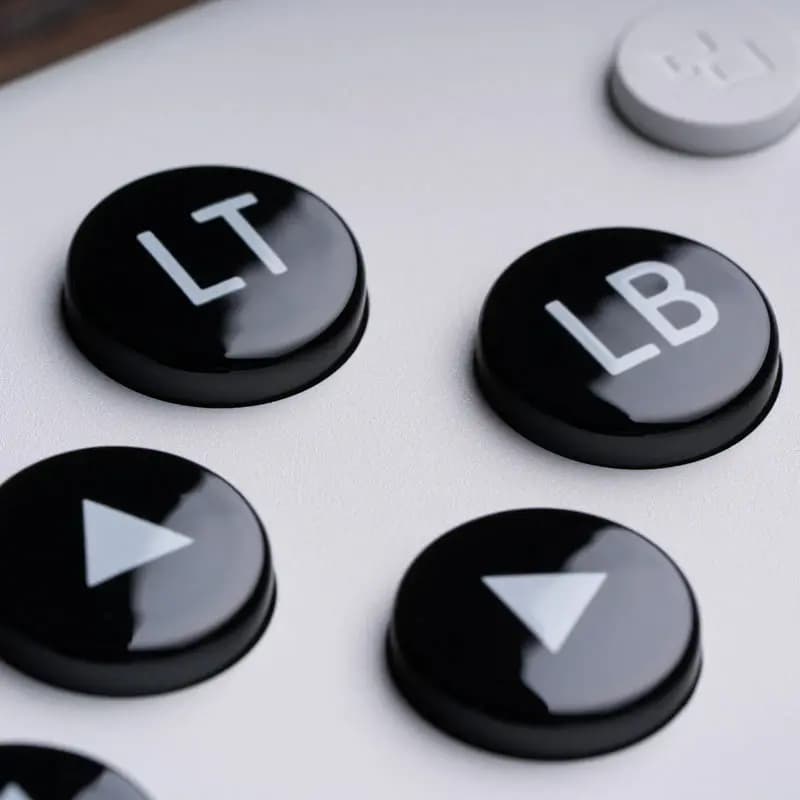 Picture of 8BitDo Lite SE 2.4G Wireless Controller for Xbox 10