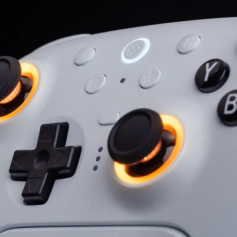 Picture of 8BitDo Ultimate 2 Bluetooth Controller 5