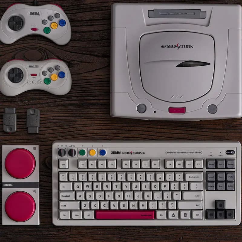 Picture of 8BitDo Retro Receiver for Saturn 3