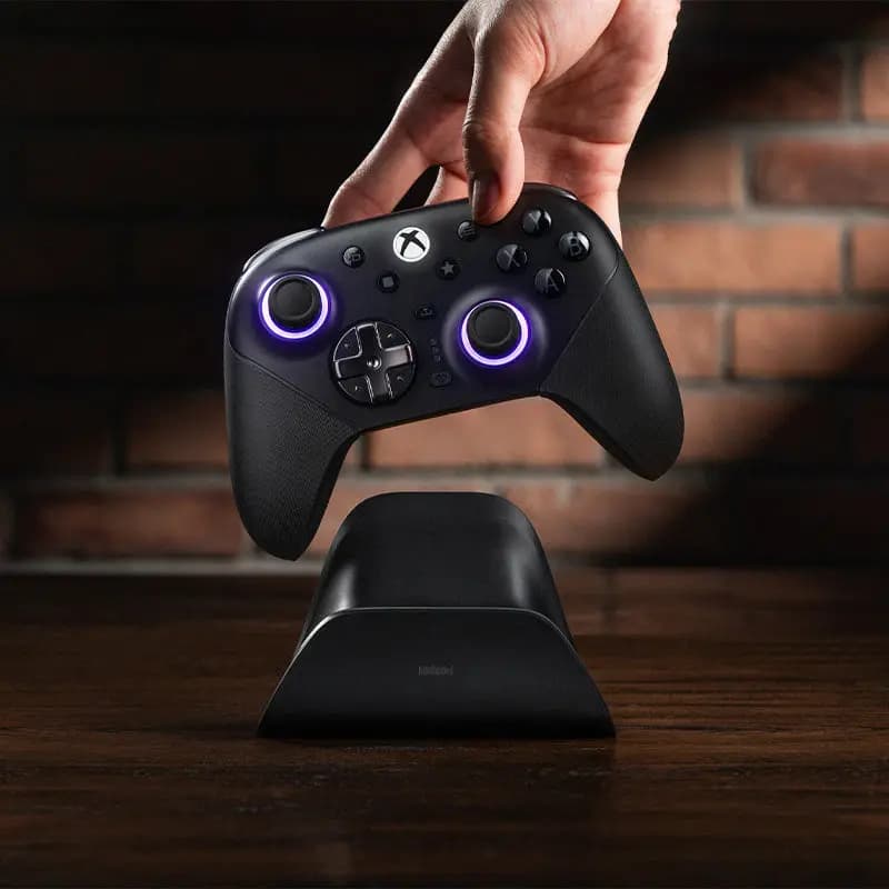 Picture of 8BitDo Ultimate 3E Controller for Xbox 4